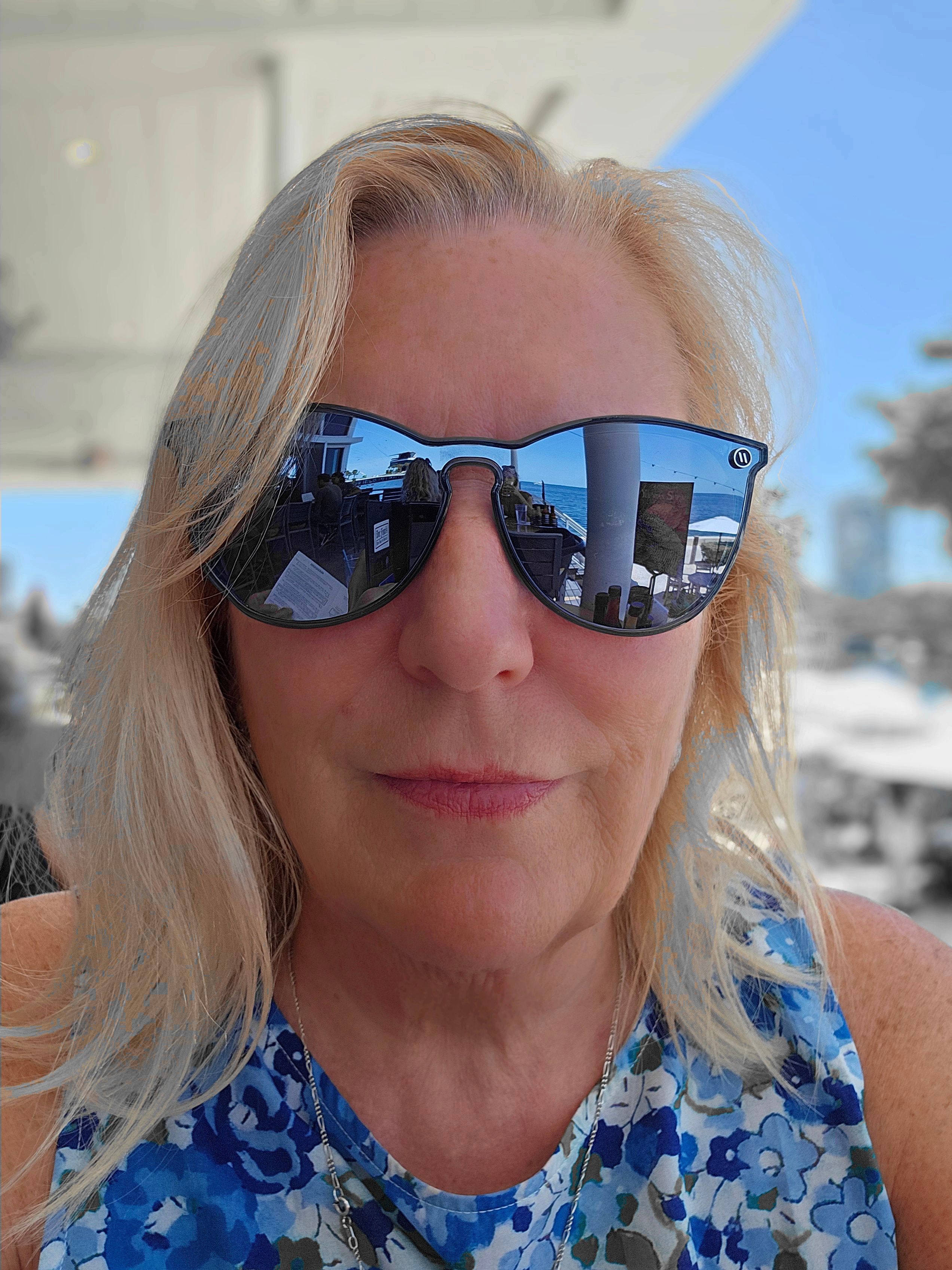 Cool Edge Round Sunglasses - Navy Blue Frame with Silver Lens