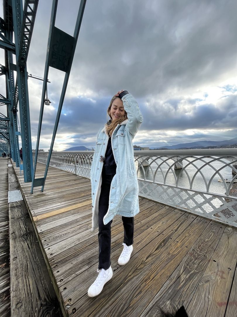 melt the lady wide trench coat gray