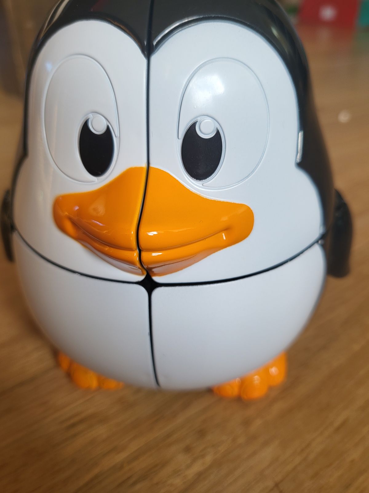 Yuxin Penguin 2x2 Speed Cube — DailyPuzzles