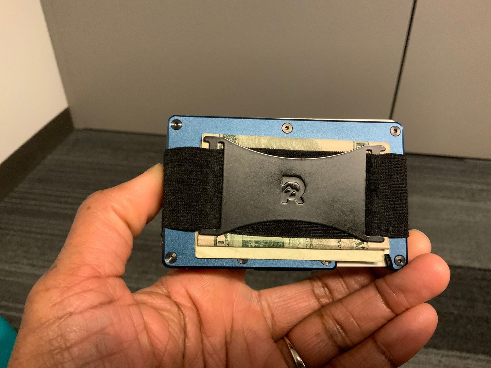 The Ridge Wallet Aluminum Navy