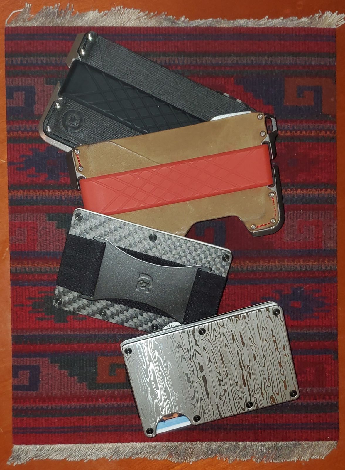 The Ridge Wallet Carbon Fiber