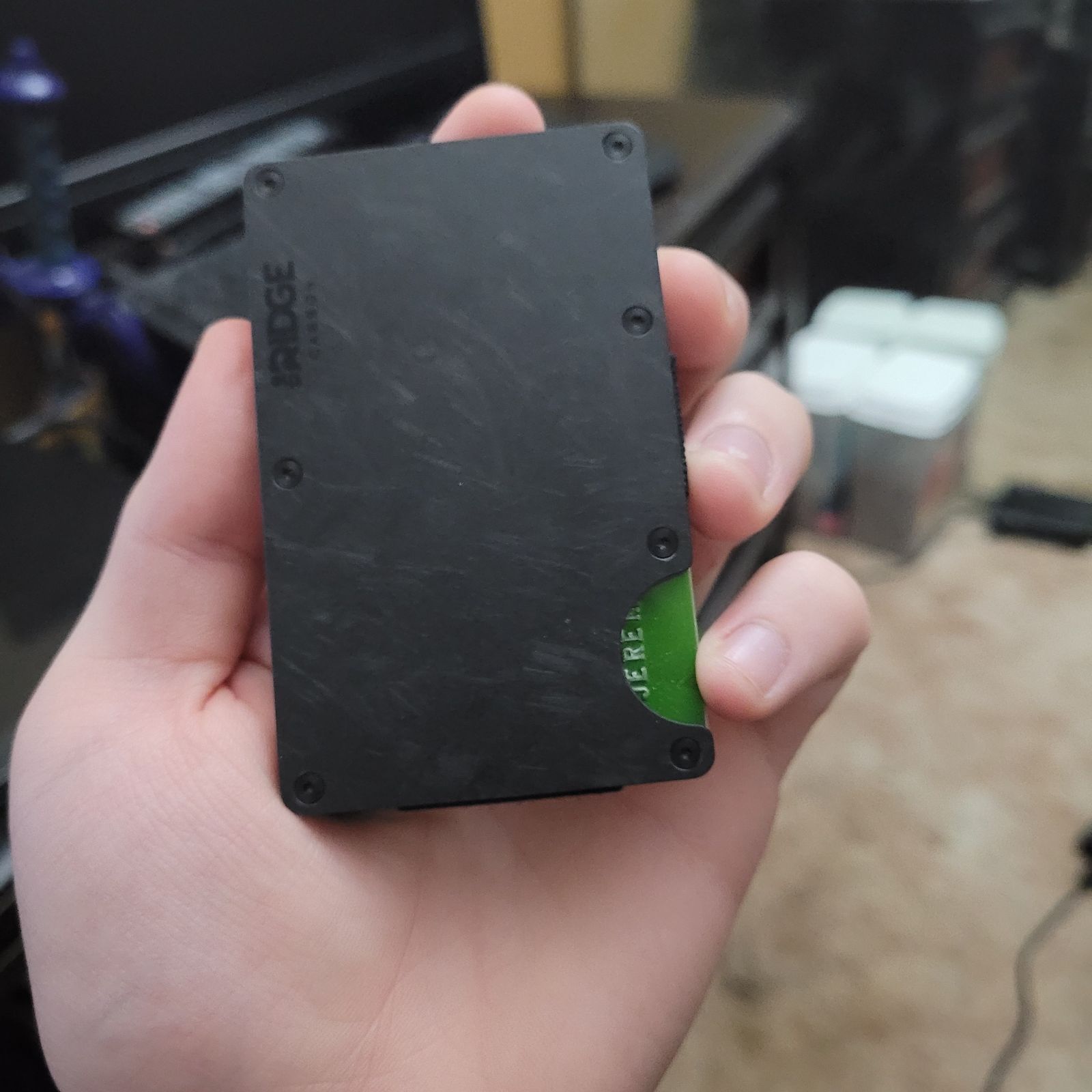 The Ridge Wallet Carbon Fiber