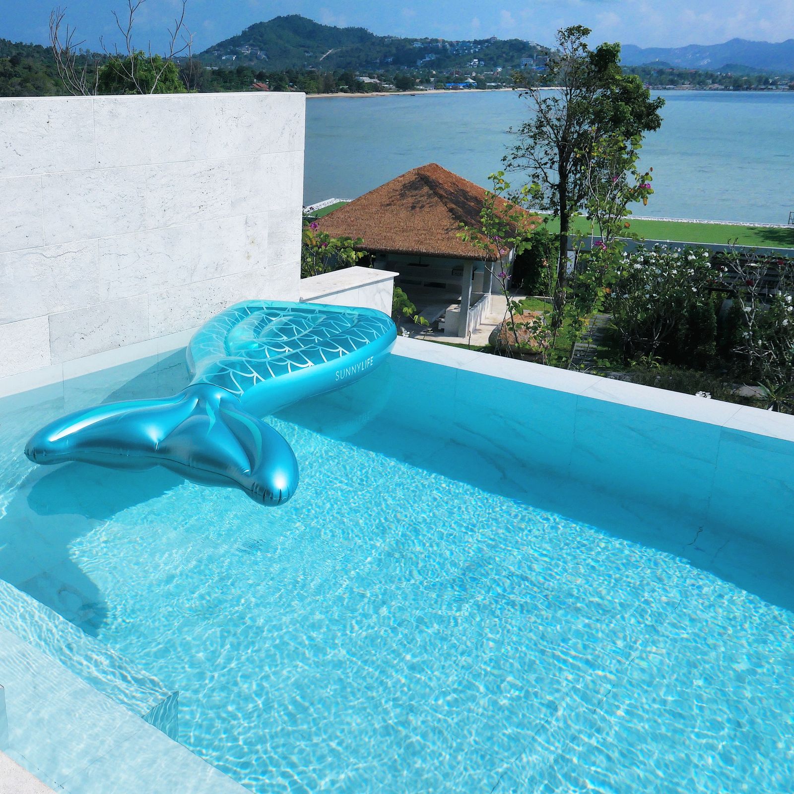 Sunnylife Luxe LieOn Float Greek Eye