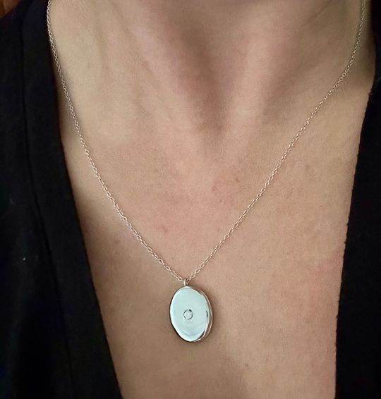 Eliza Oval Diamond Locket Necklace | Caitlyn Minimalist