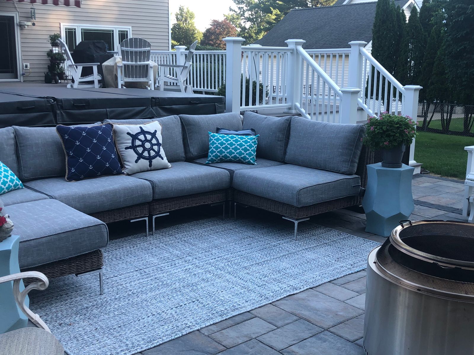 Outer The perfect outdoor sofa is now within reach.