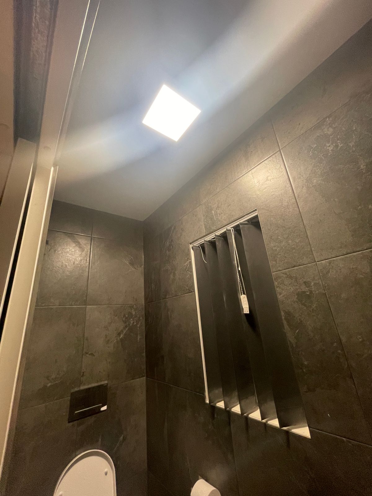 SAH31WH | SAH31BL Sahara Bathroom 4 In 1 Exhaust Fan - The Lighting Outlet