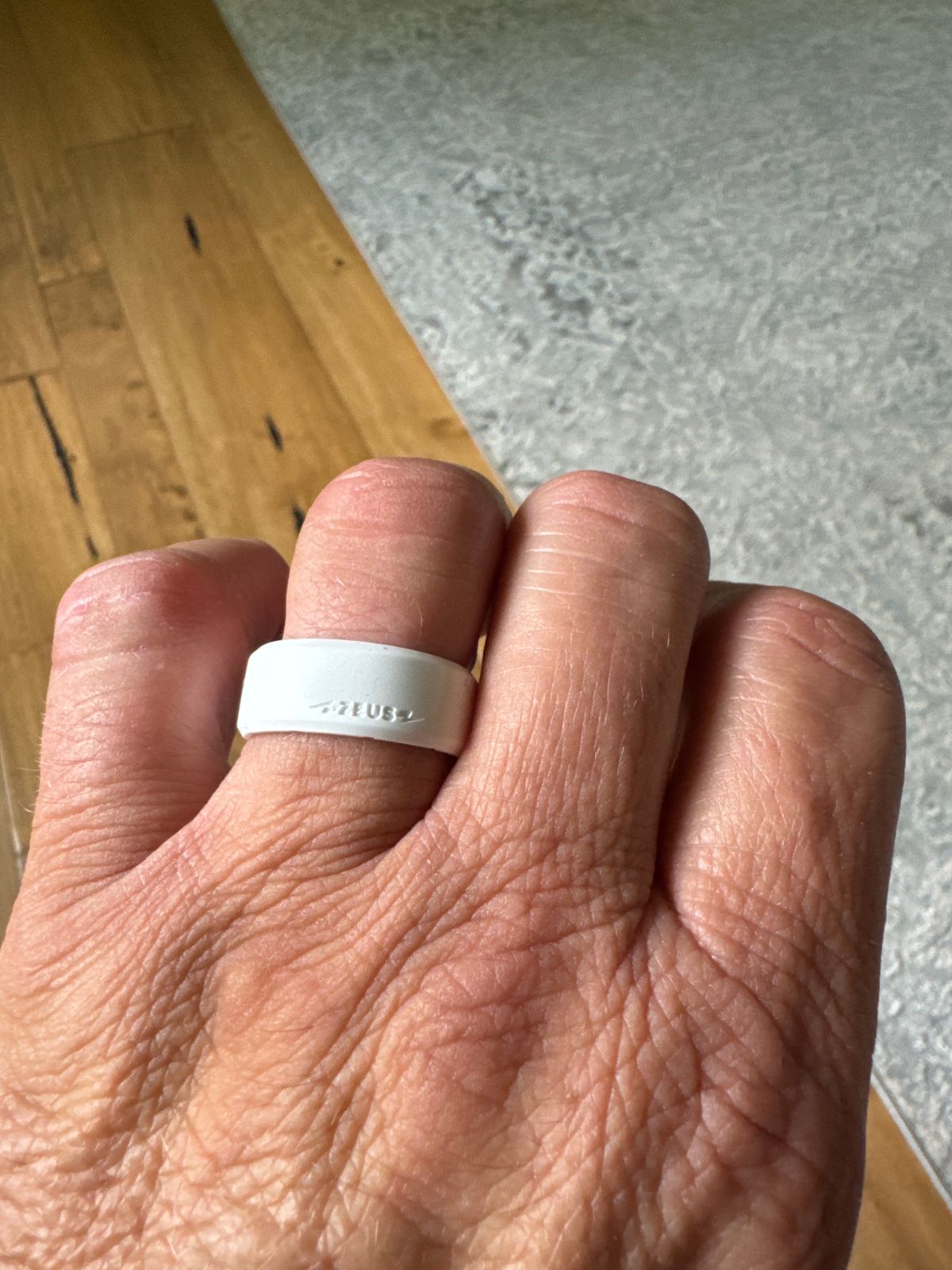 Zeus Edge Tundra Ring