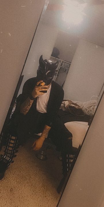 damned 318 velvet