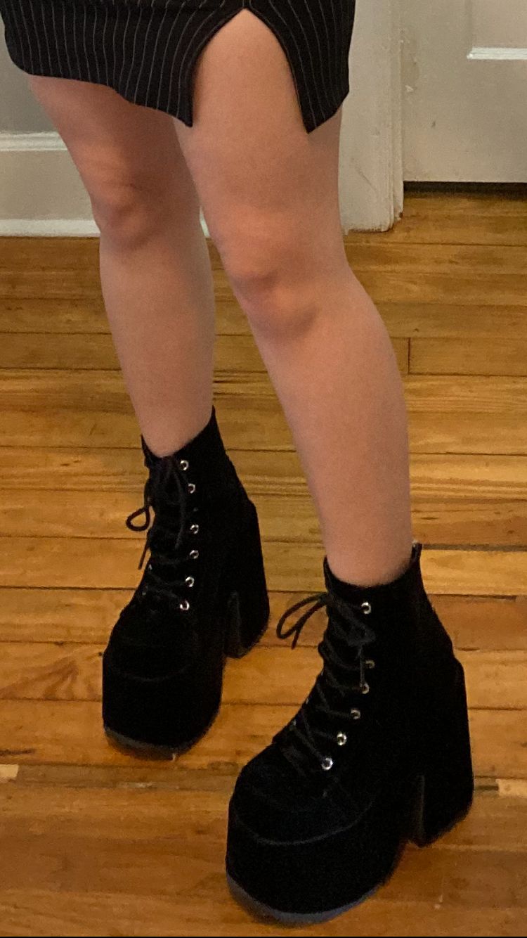 demonia camel 203 velvet