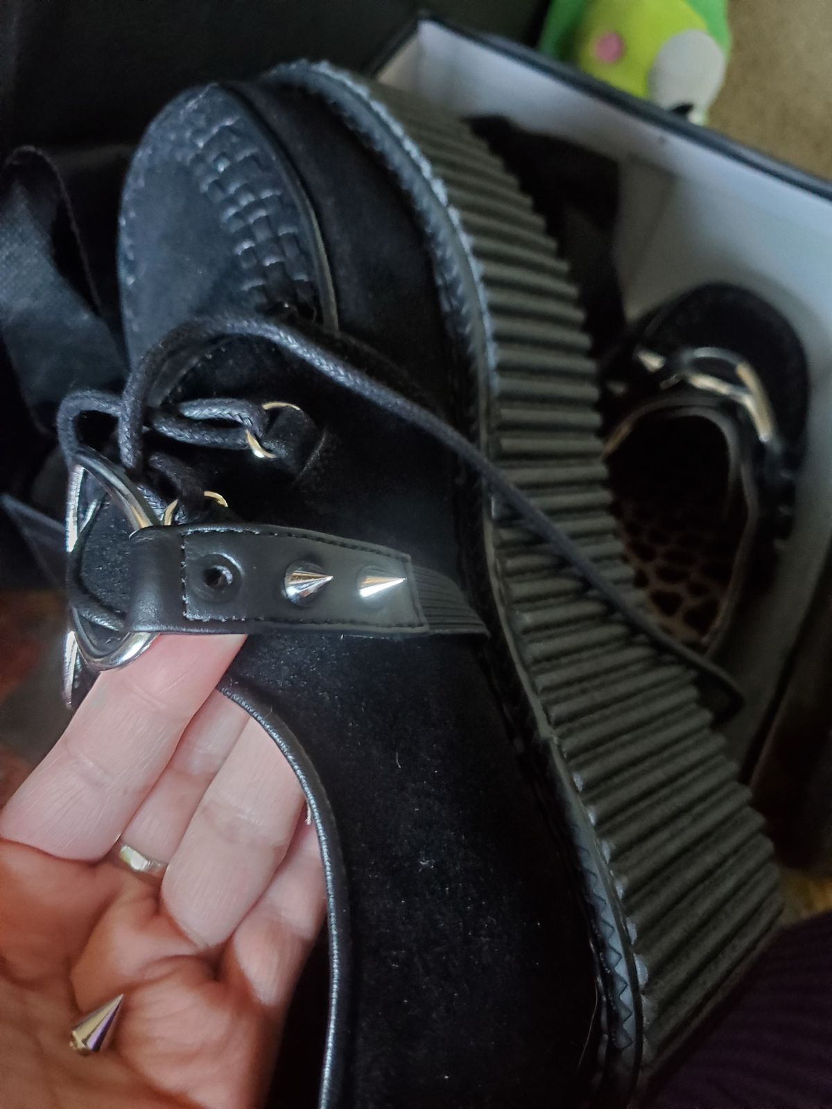 demonia creeper 206 black