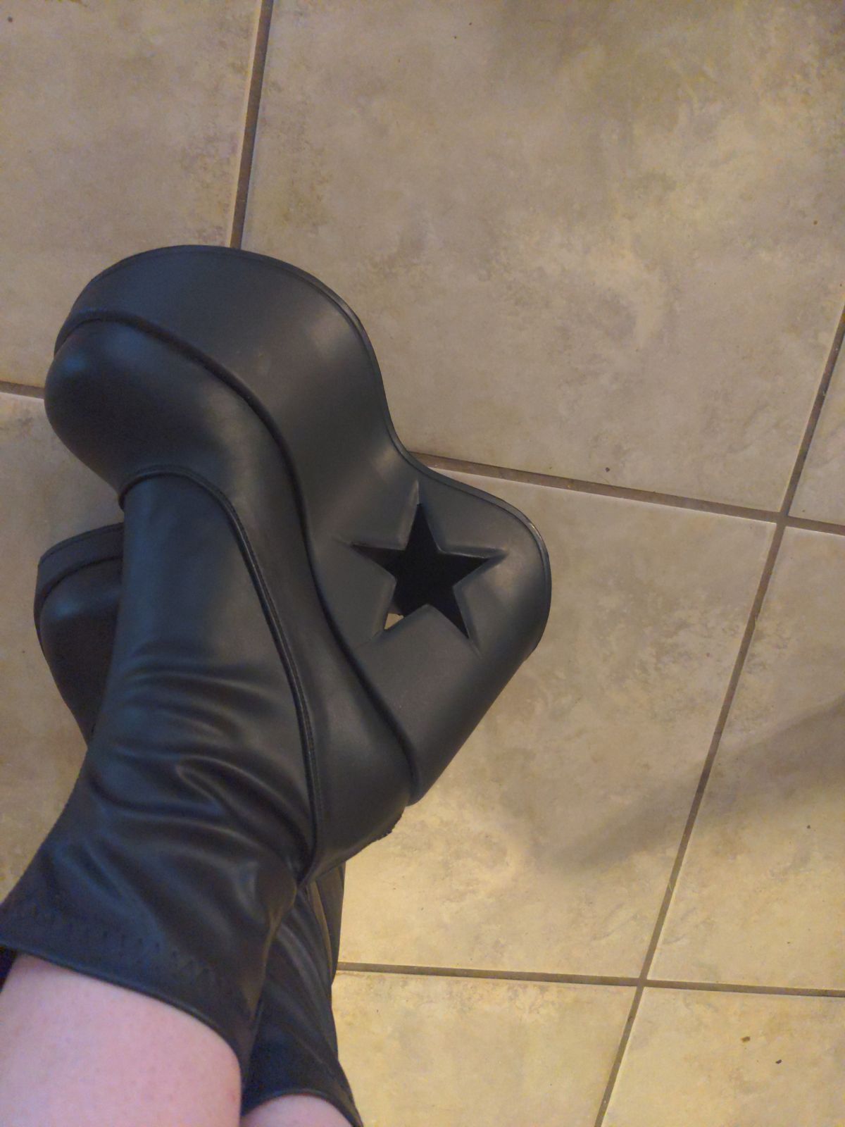 Botas Plataforma Demonia Dynamite-100 Mujer Negros DemoniaCult