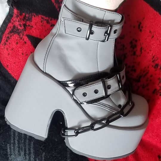 Demonia CAMEL-205