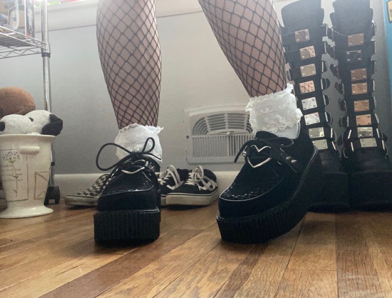 demonia creeper 206 black