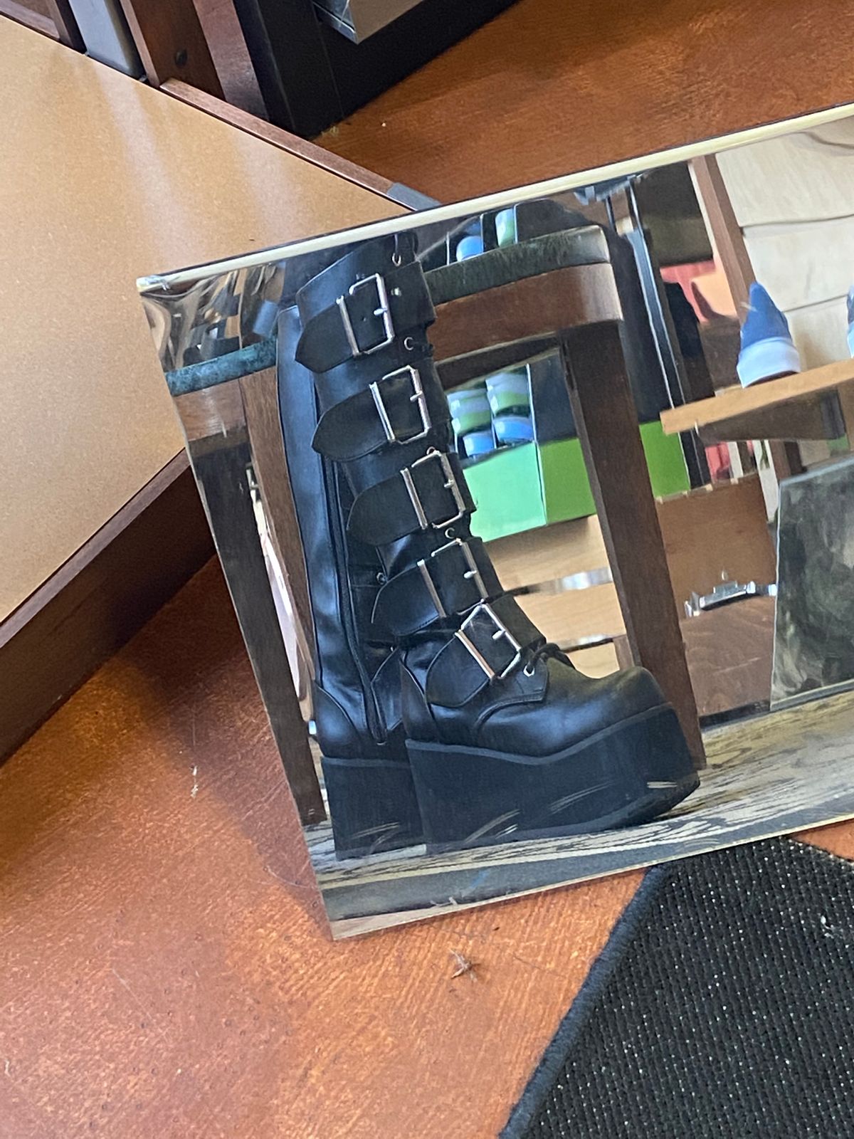 demonia men's trashville 518 stores