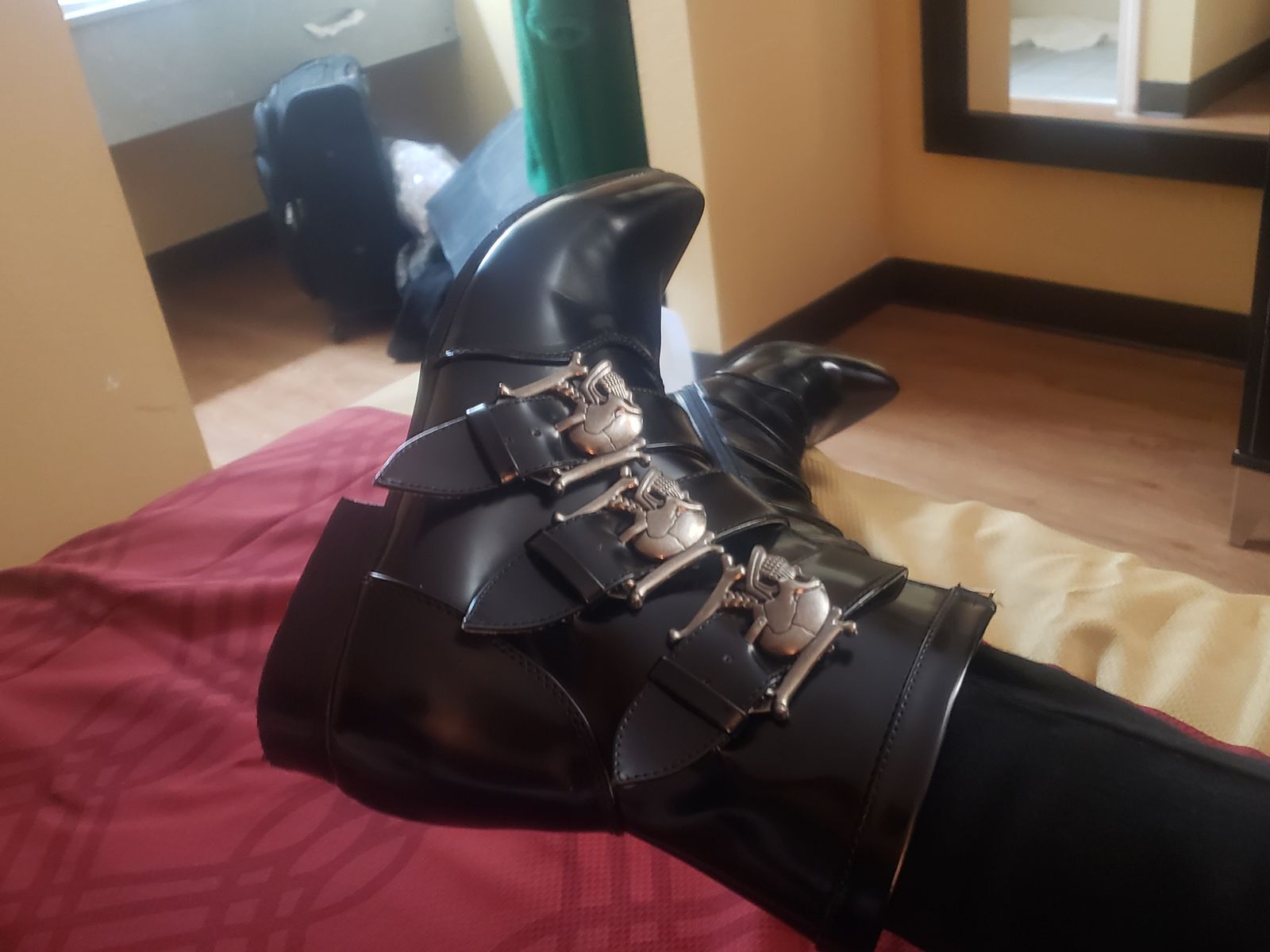 demonia winklepickers