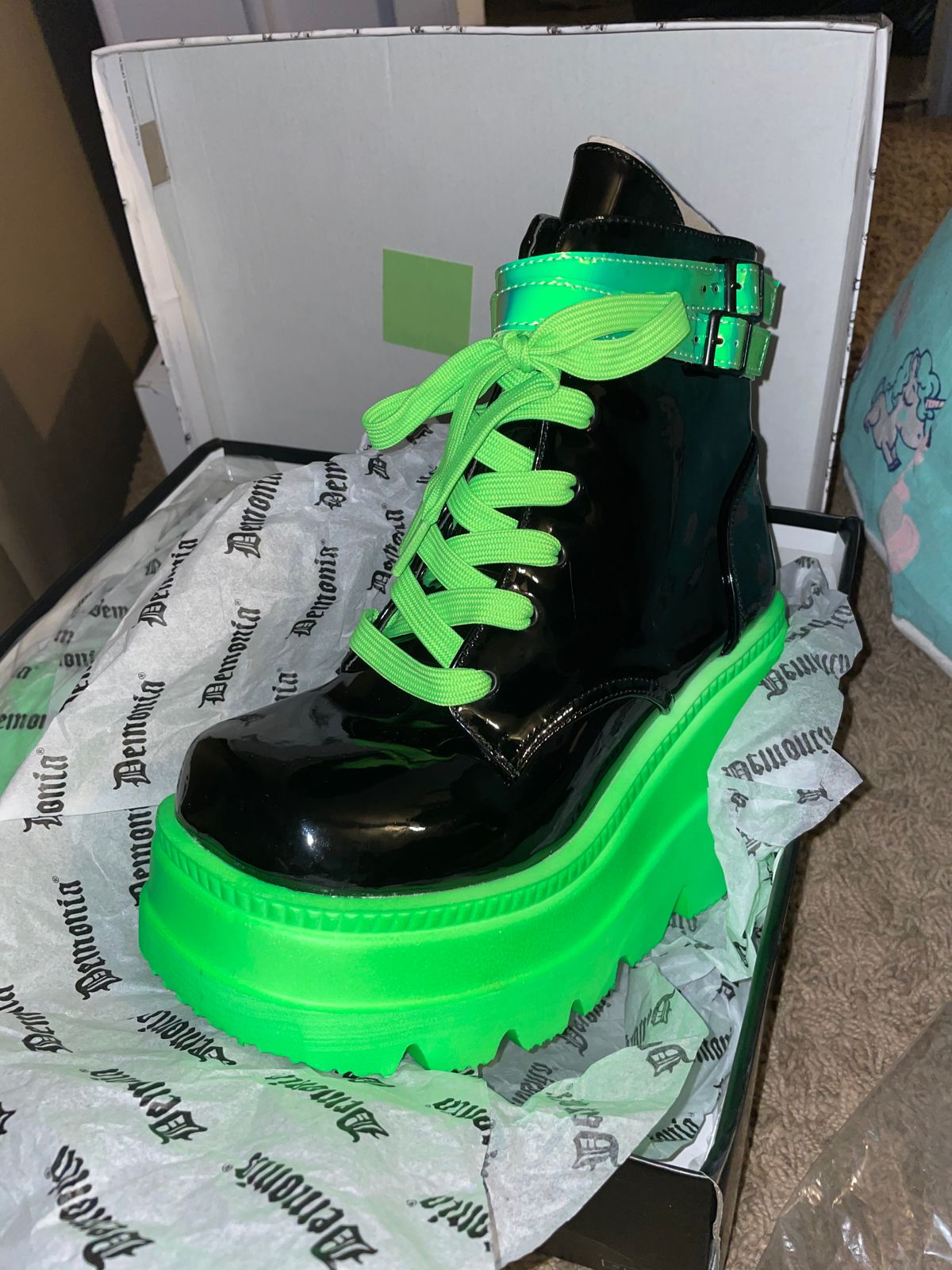 Demonia Shaker52 Ankle Boots Black PatentUV Neon Green Demonia Cult