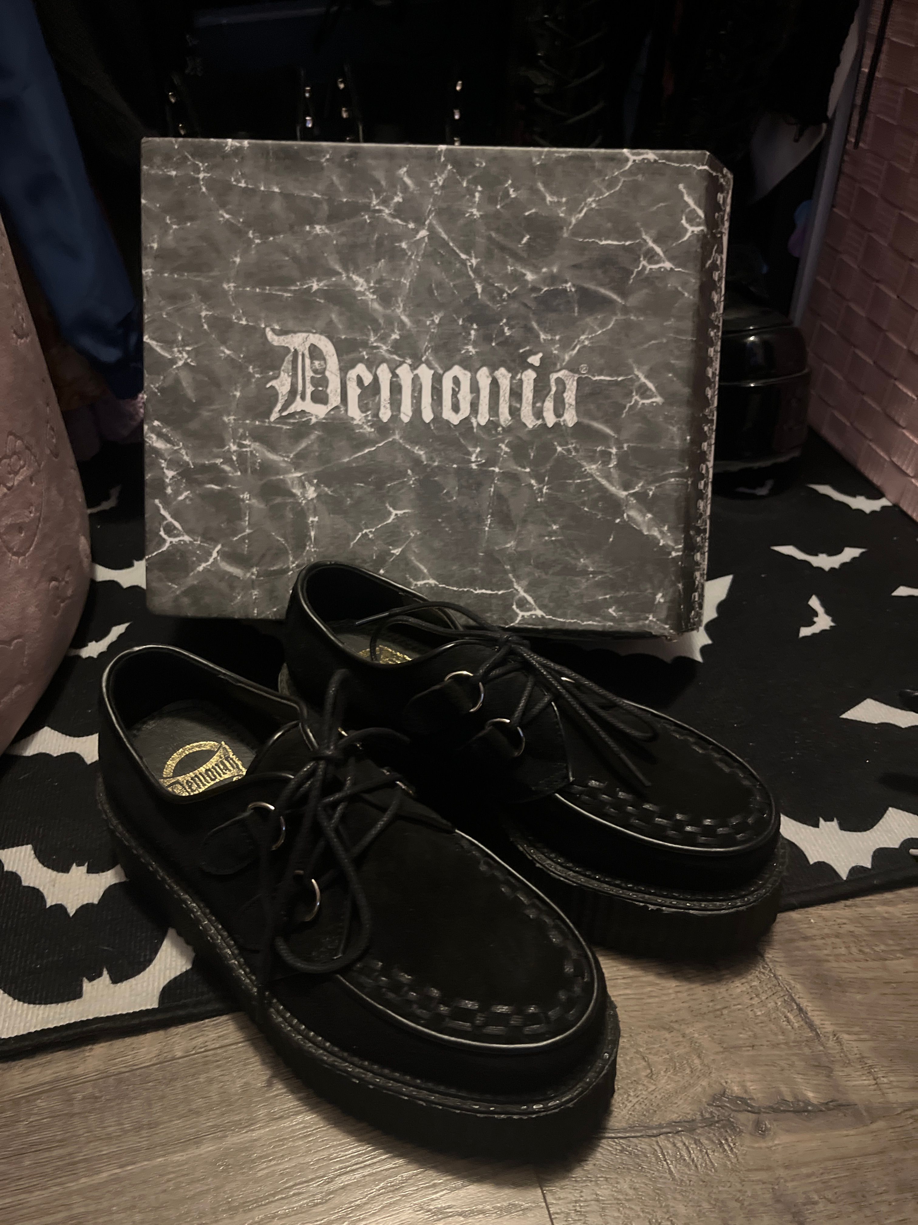 DEMONIA 
