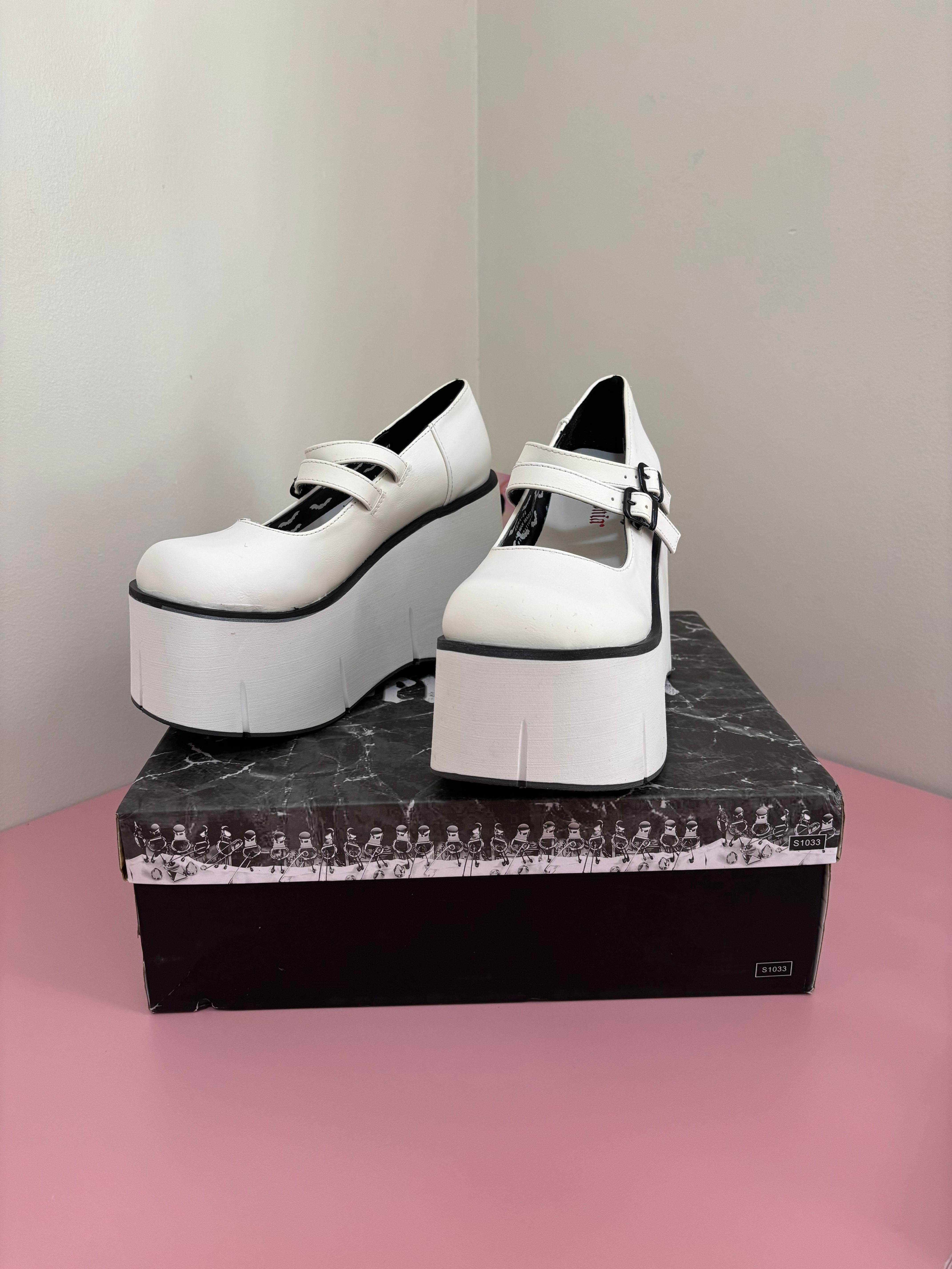 日本未発売+関税込☆ DEMONIA KERA-11 Pleaser Demonia KERA-11 Platform Criss-Cross size 10 | eBay