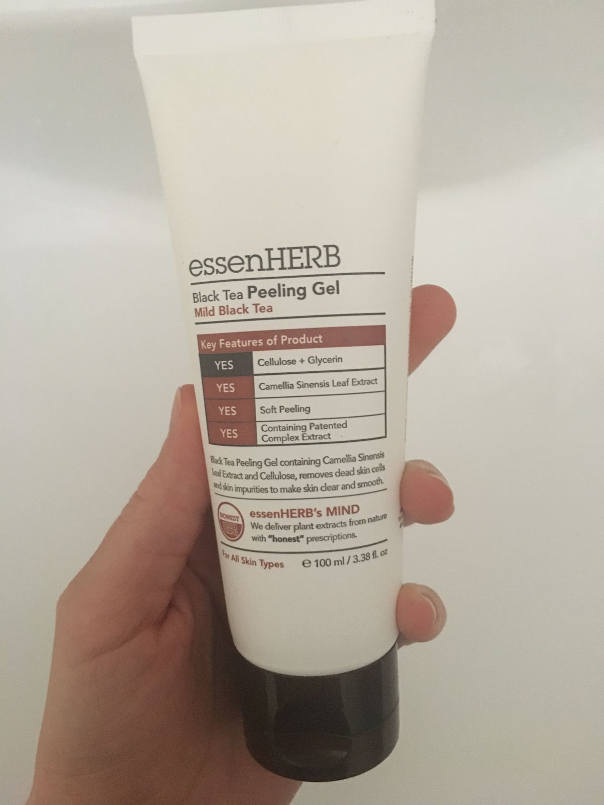 EssenHerb Black Tea Peeling Gel FaceTory Every Face Has A Story