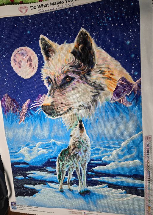 Arctic Wolves – Diamond Art Club