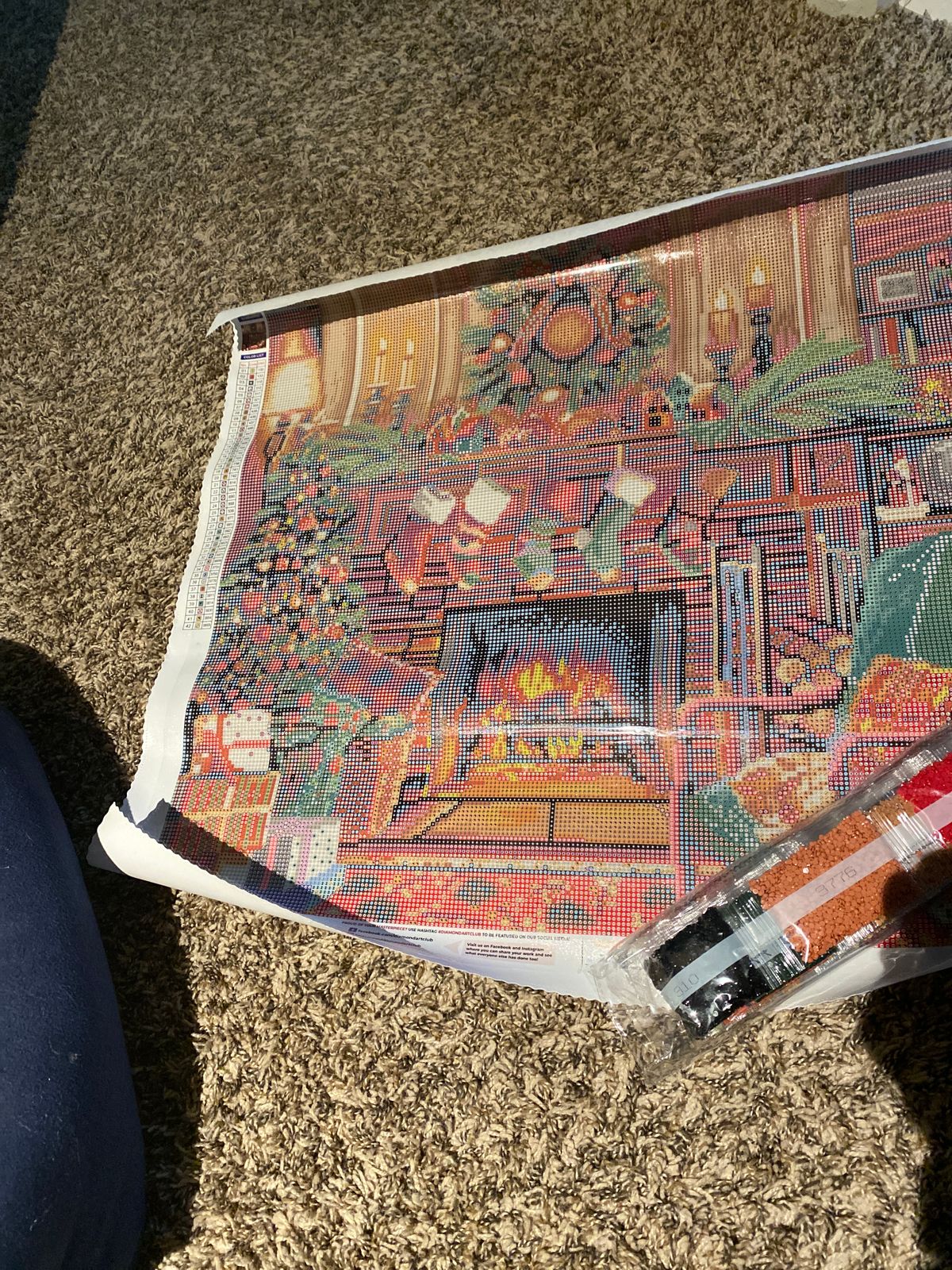 Fireside Christmas Diamond Painting Diamond Art Club™