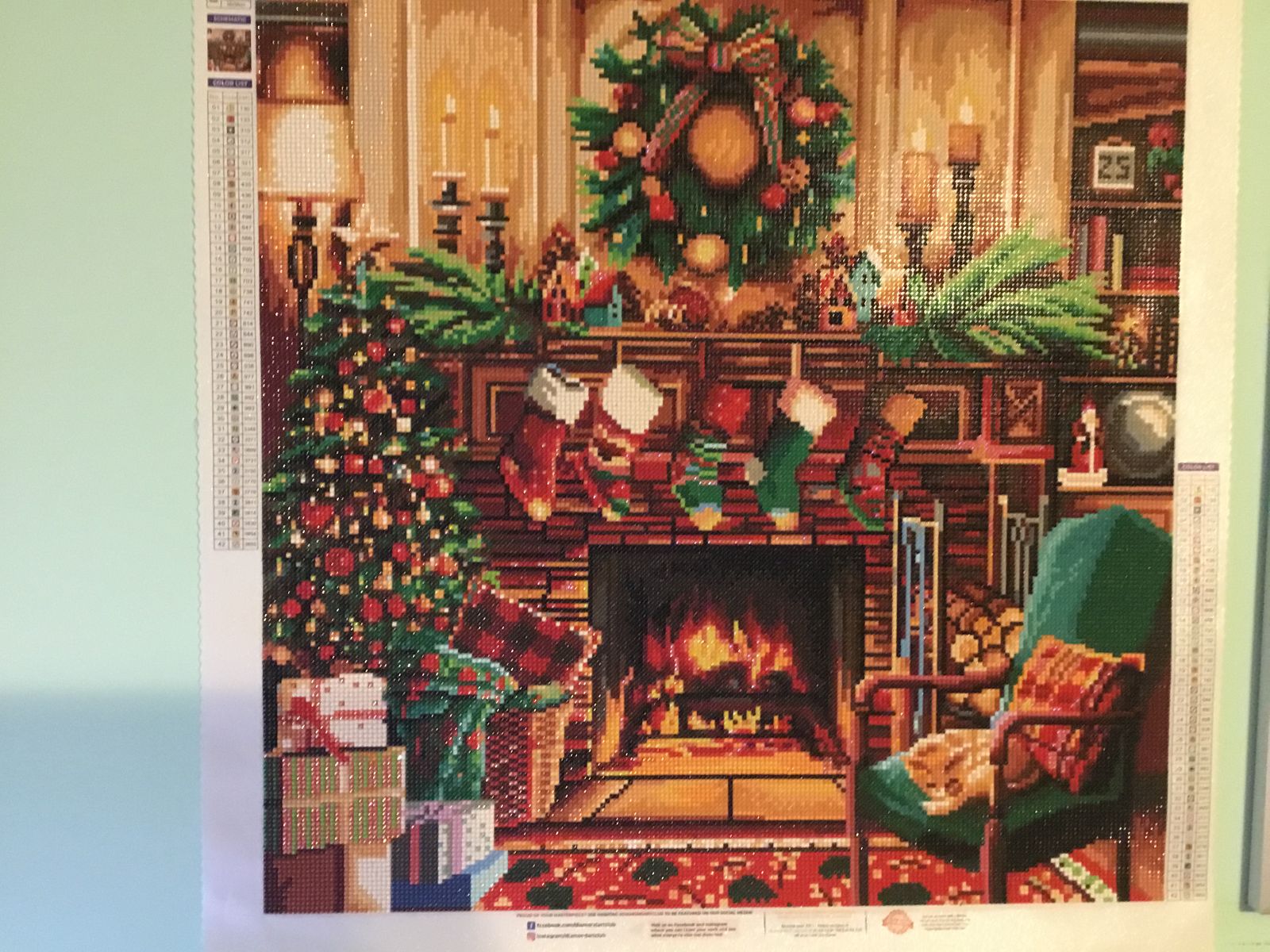 Fireside Christmas Diamond Painting Diamond Art Club™