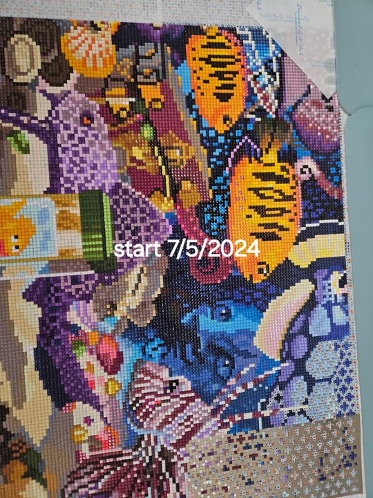 Mystery Kit #46 - Animals – Diamond Art Club