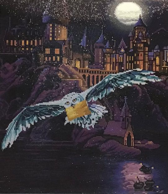 Hedwig Over Hogwarts Diamond Painting | Diamond Art Club®