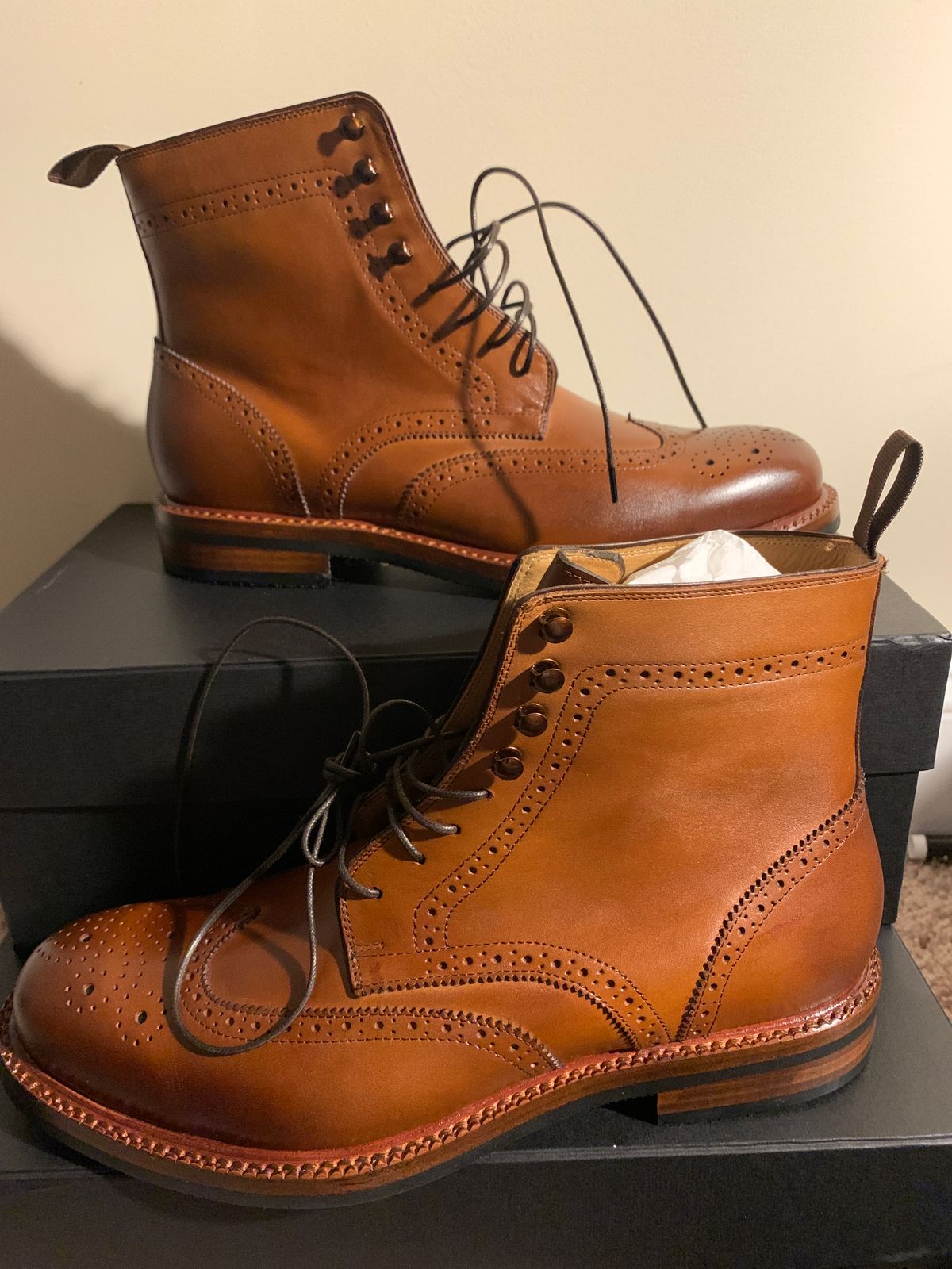 brogue boots