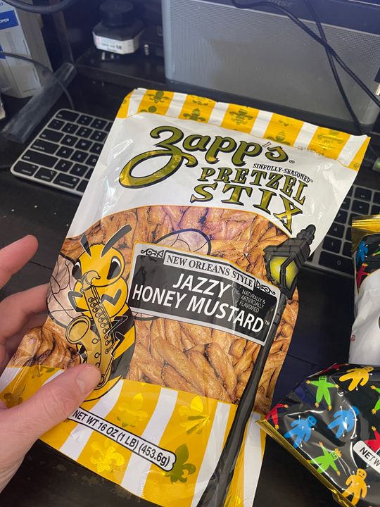 Zapp's Sinfully Seasoned Pretzel Stixs Jazzy Honey Mustard 16 oz. Utz