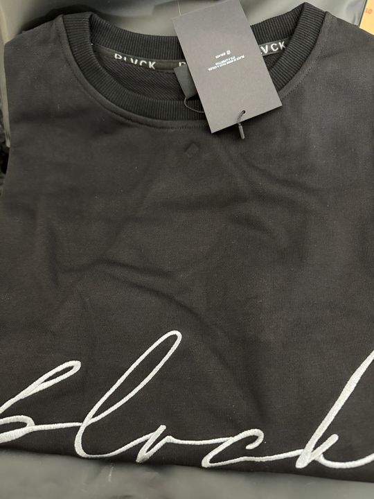 Black Signature Sweater | Blvck Paris