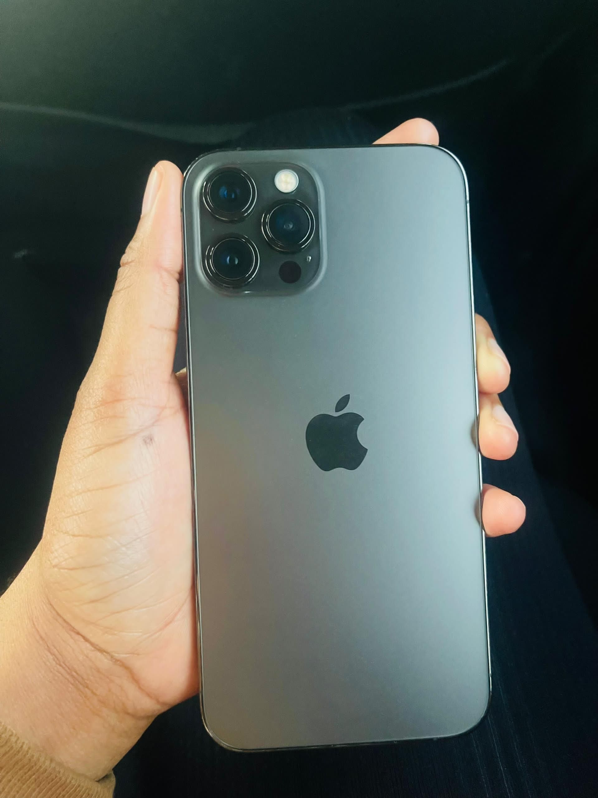 Apple iPhone 12pro128GB 本体 箱付き シルバー Amazon.com: Apple iPhone 12 Pro, 128GB, Silver - Unlocked