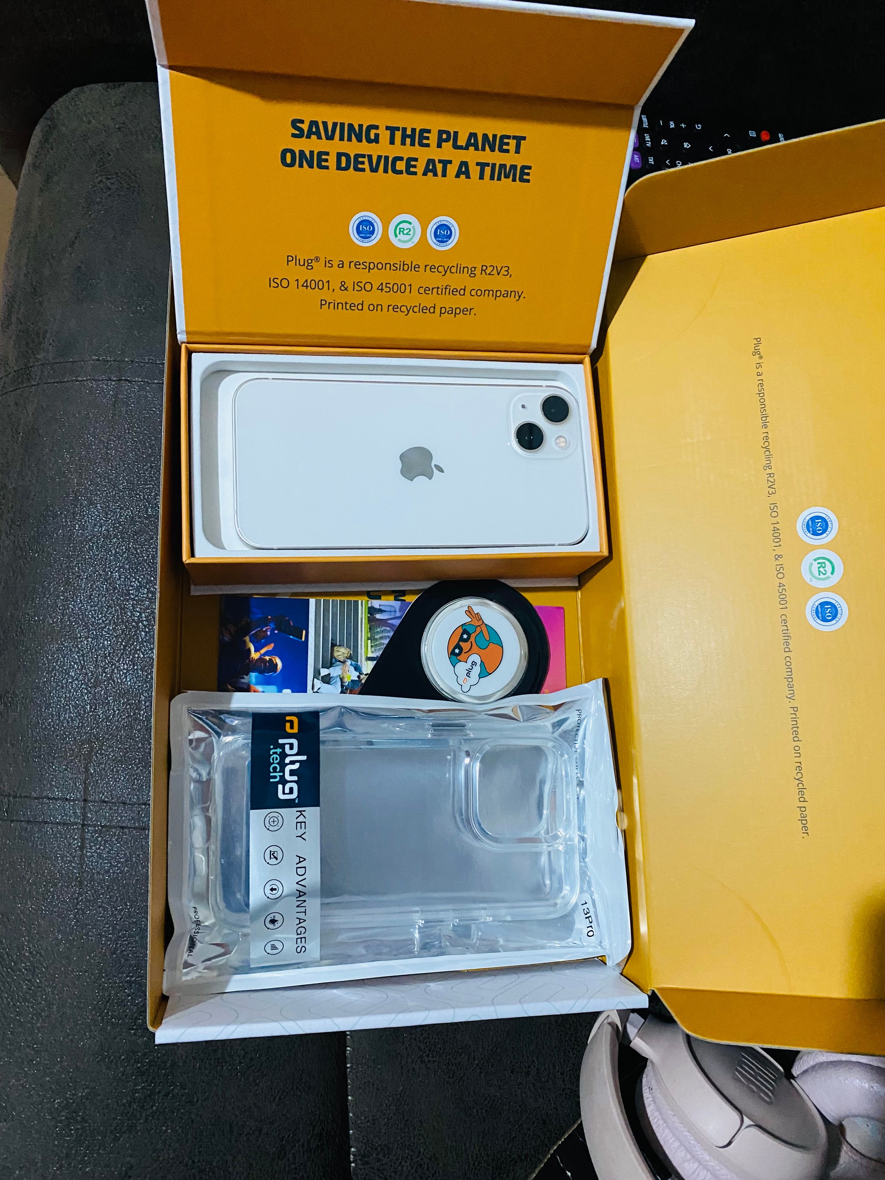 Amazon.co.jp: HOLDIT スマホケース (iPhone 14 13 / クリア